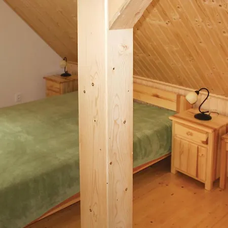 بيت للعطل Two-bedroom Holiday In *